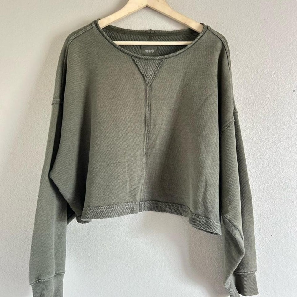 Aerie khaki green cropped sweatshirt Size XL